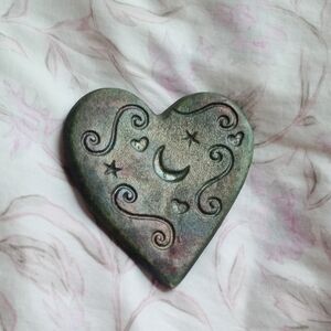 Jeremy Diller Art Pottery Heart Paperweight